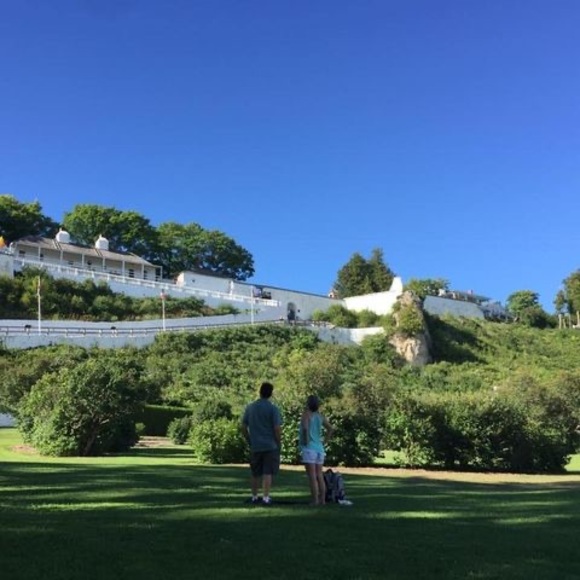 Meet your Posher, Gillian - Picture 1 of 1